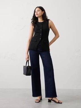 Banana Republic Linen-Blend Long Cutaway Vest